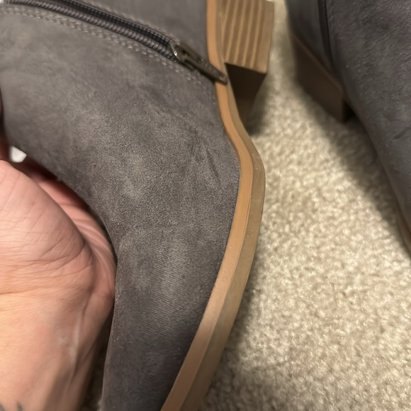 Booties! - Picture 2 of 4